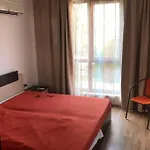 комфортное жильё в 250 метрах от моря ! * Sveti Vlas