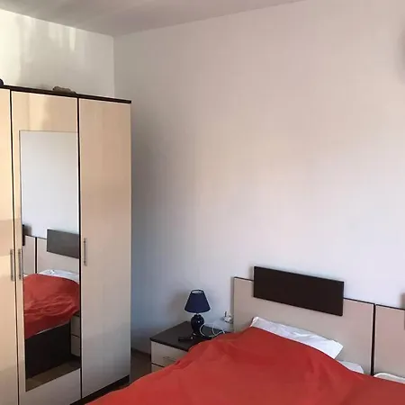 Apartment комфортное жильё в 250 метрах от моря ! Sveti Vlas
